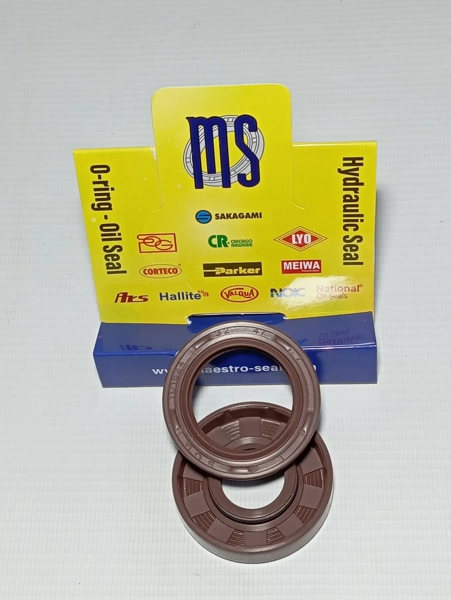 [AB6535] Oil Seal Viton TC 32.00-42.00-7.00 SOG