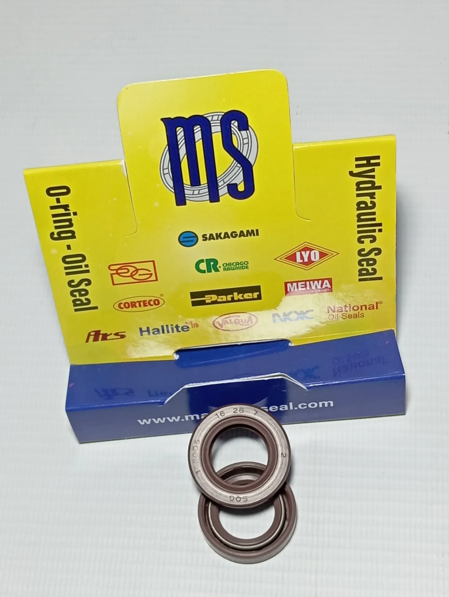 [AB4474] Oil Seal Viton TC.16.00-26.00-7.00-MS SOG